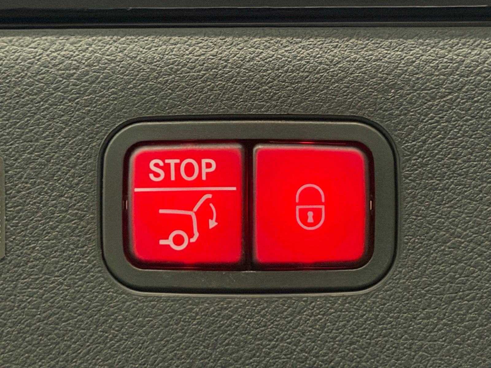 Certified 2023 Mercedes-Benz EQS 580 4MATIC Sedan image 16