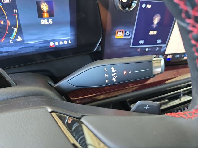 New 2026 Chevrolet Traverse RS w/ LPO, Floor Liner Package image 18