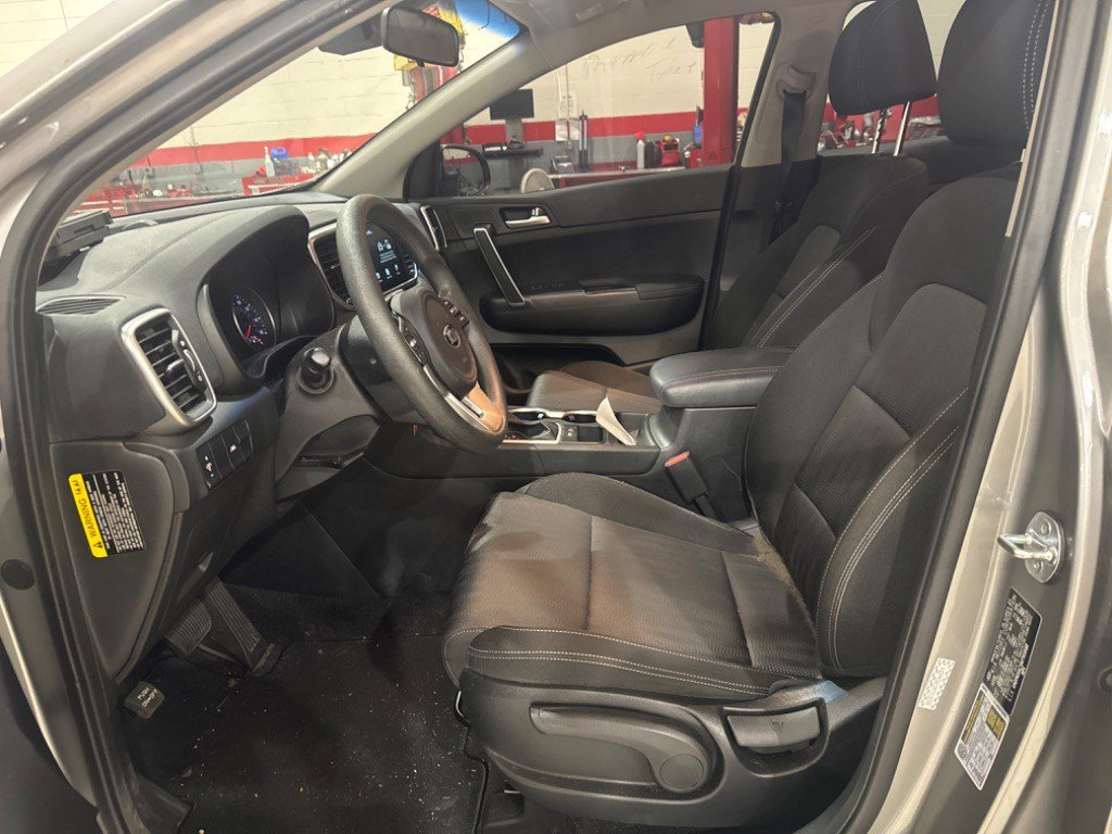 Used 2021 Kia Sportage LX FWD image 14
