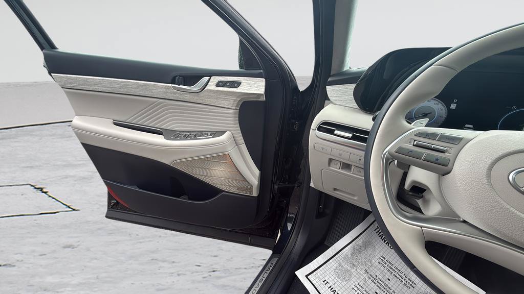 Used 2025 Hyundai Palisade Calligraphy AWD/4WD image 26