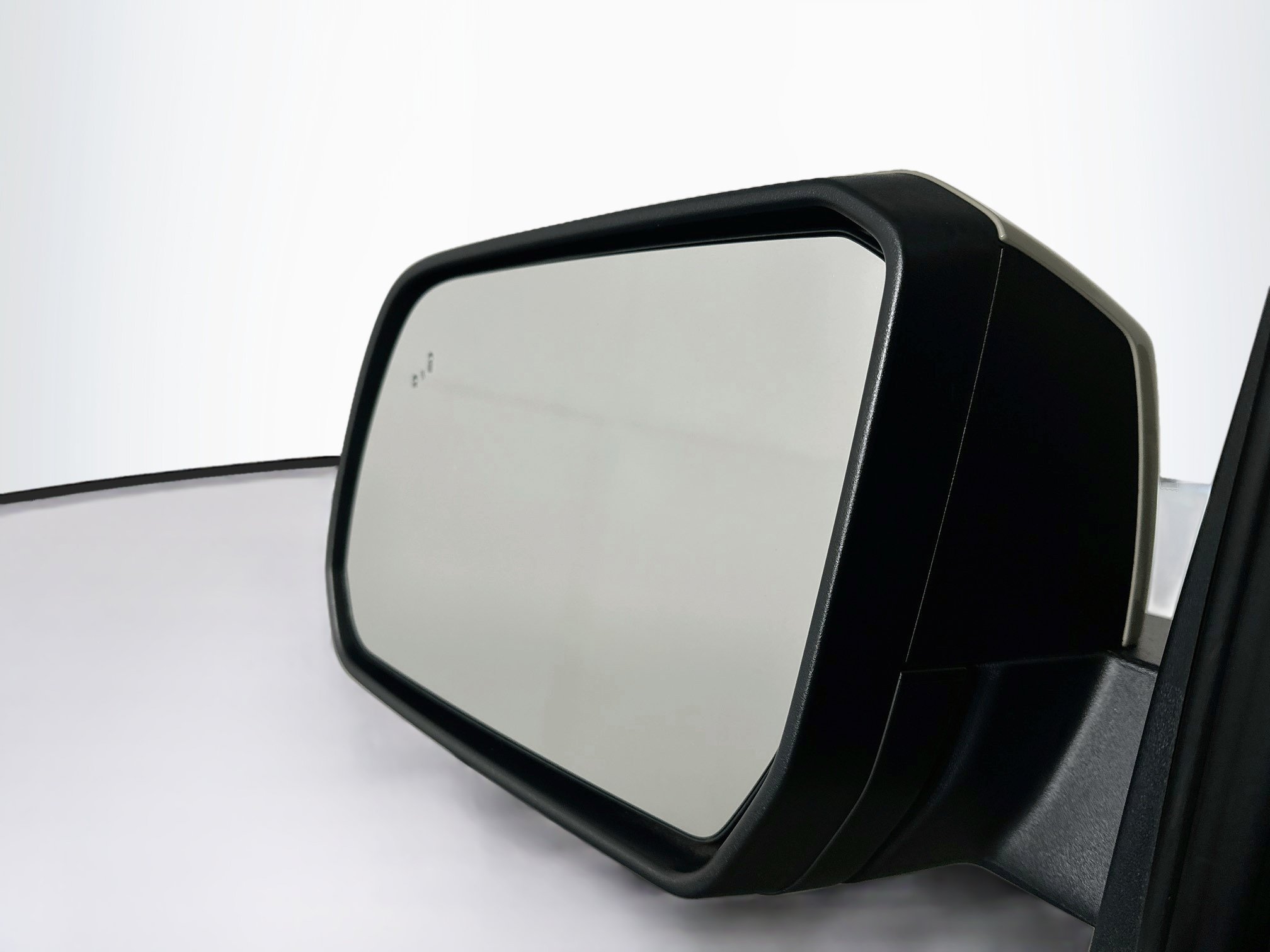 Used 2025 Ford Ranger Lariat RWD image 16