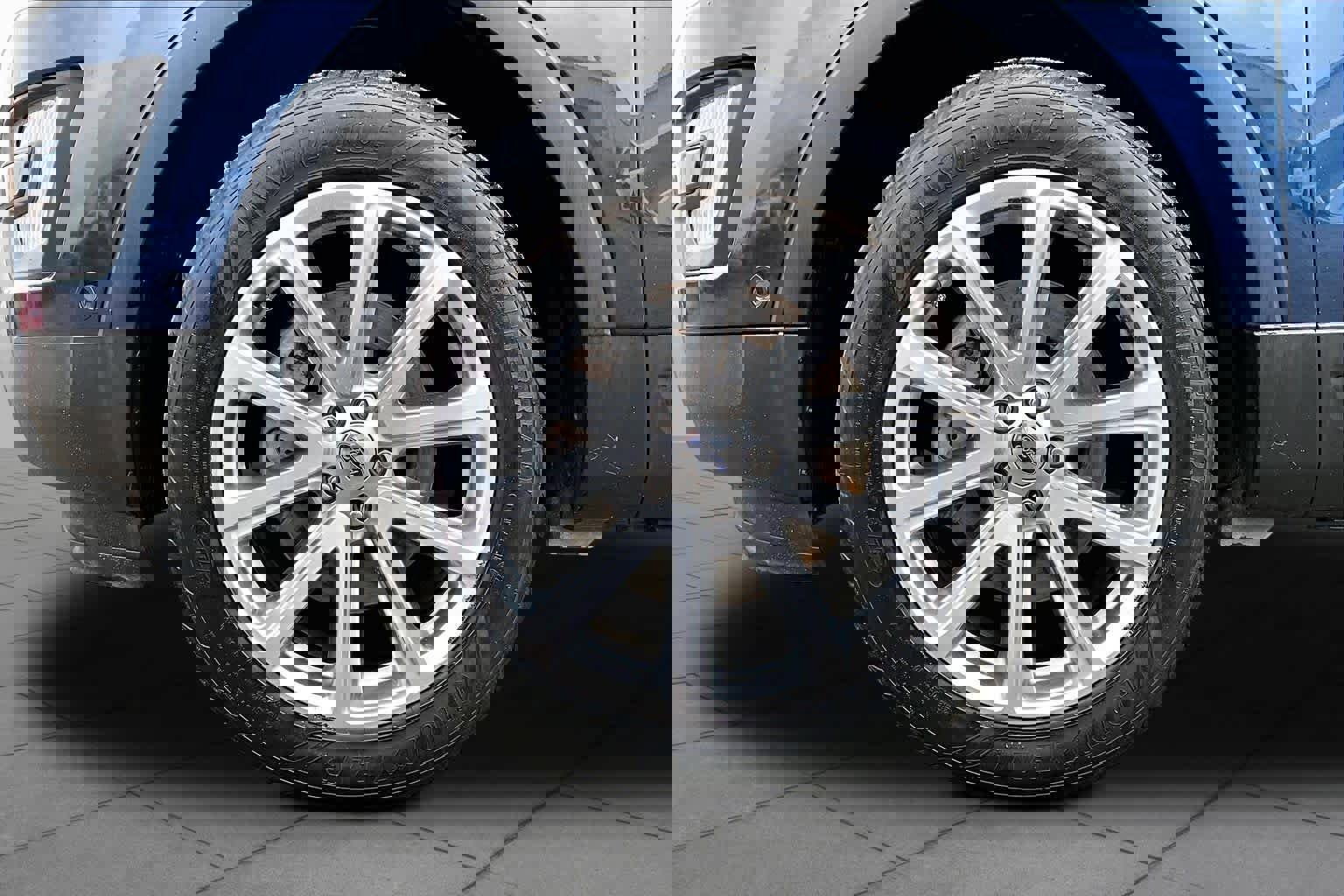 Used 2016 Ford Explorer Limited w/ Equipment Group 303A image 11