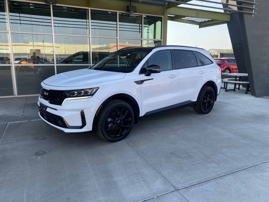 Used 2022 Kia Sorento SX