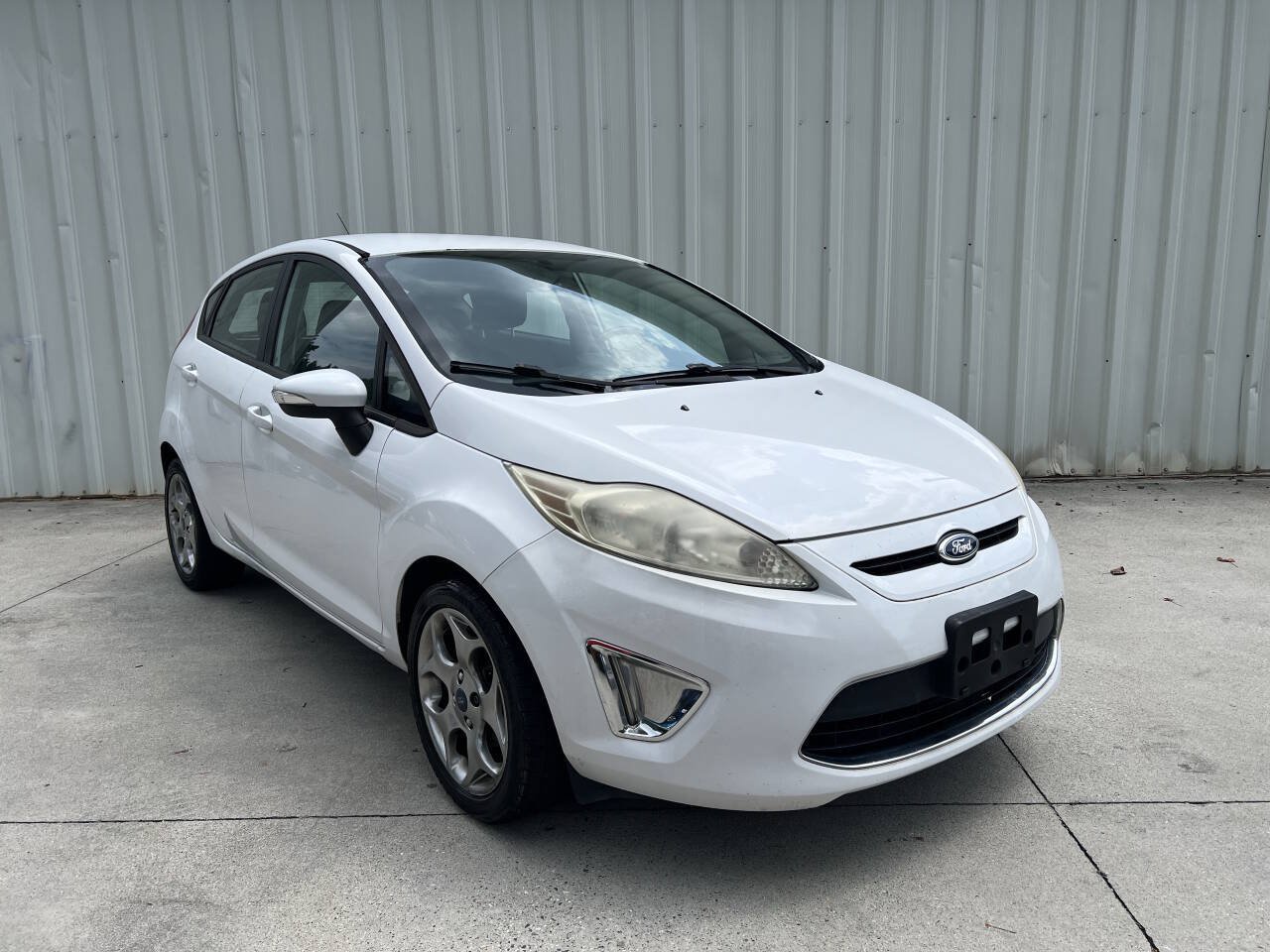 Used 2012 Ford Fiesta SES FWD image 1