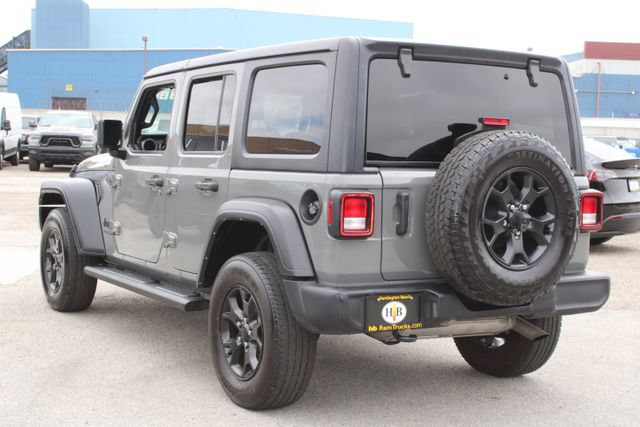 Used 2022 Jeep Wrangler Unlimited Sport AWD/4WD image 3