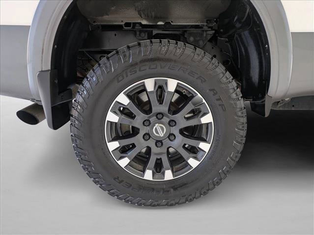 Used 2019 Nissan Titan PRO-4X w/ Pro-4x Convenience Package image 21