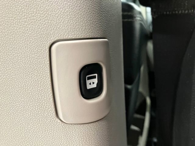 Used 2019 Dodge Grand Caravan SXT FWD image 42