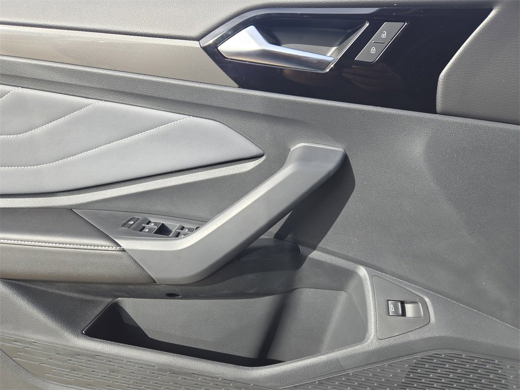 New 2026 Volkswagen Jetta SEL image 17