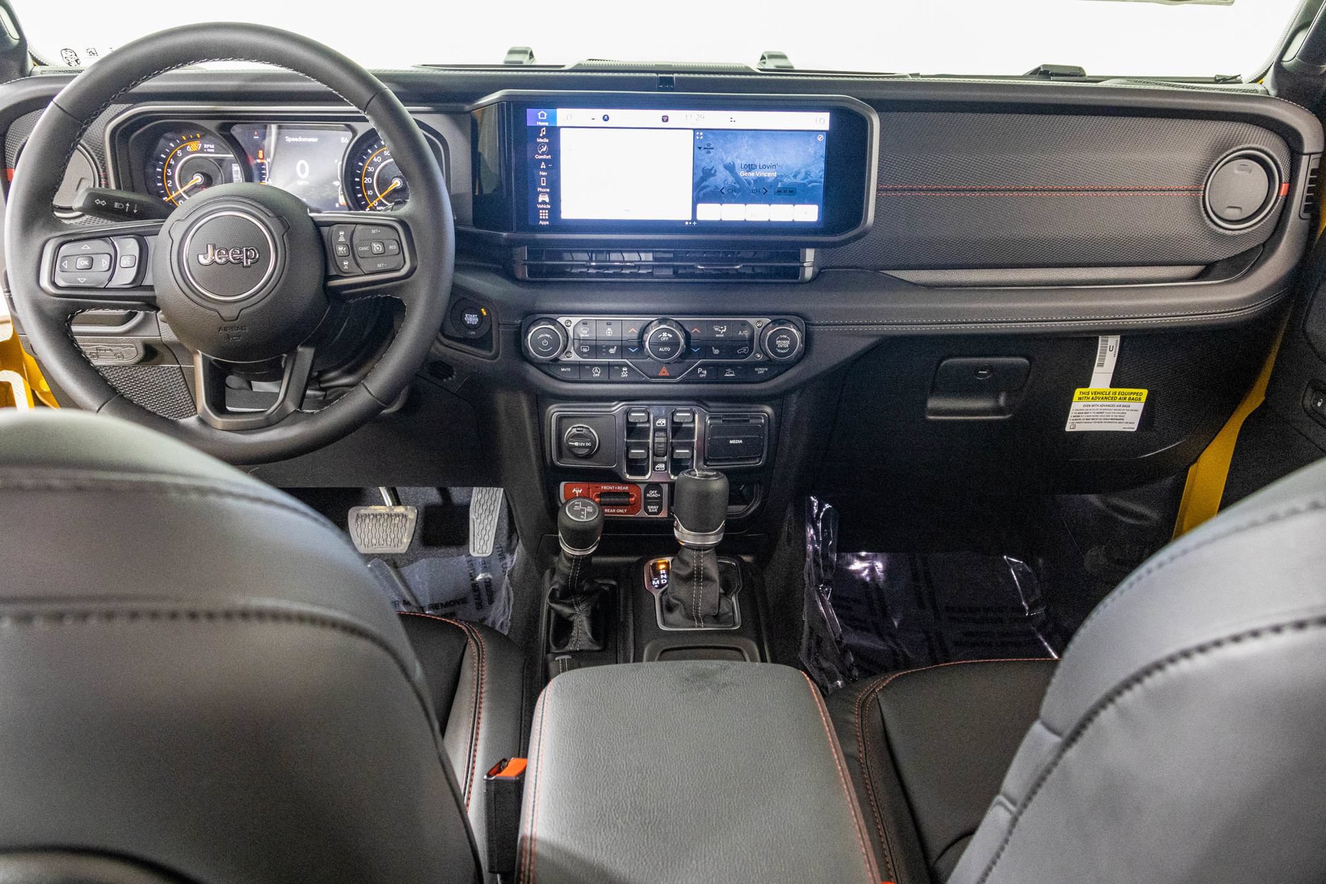 New 2026 Jeep Wrangler Unlimited Rubicon AWD/4WD image 23