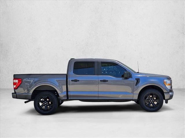 Used 2022 Ford F150 XL w/ STX Black Appearance Package AWD/4WD image 4