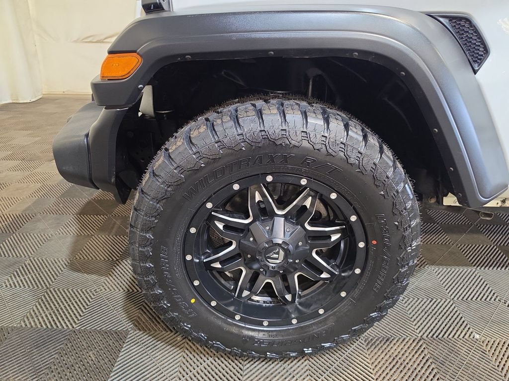 Used 2022 Jeep Wrangler Unlimited Sport AWD/4WD image 18