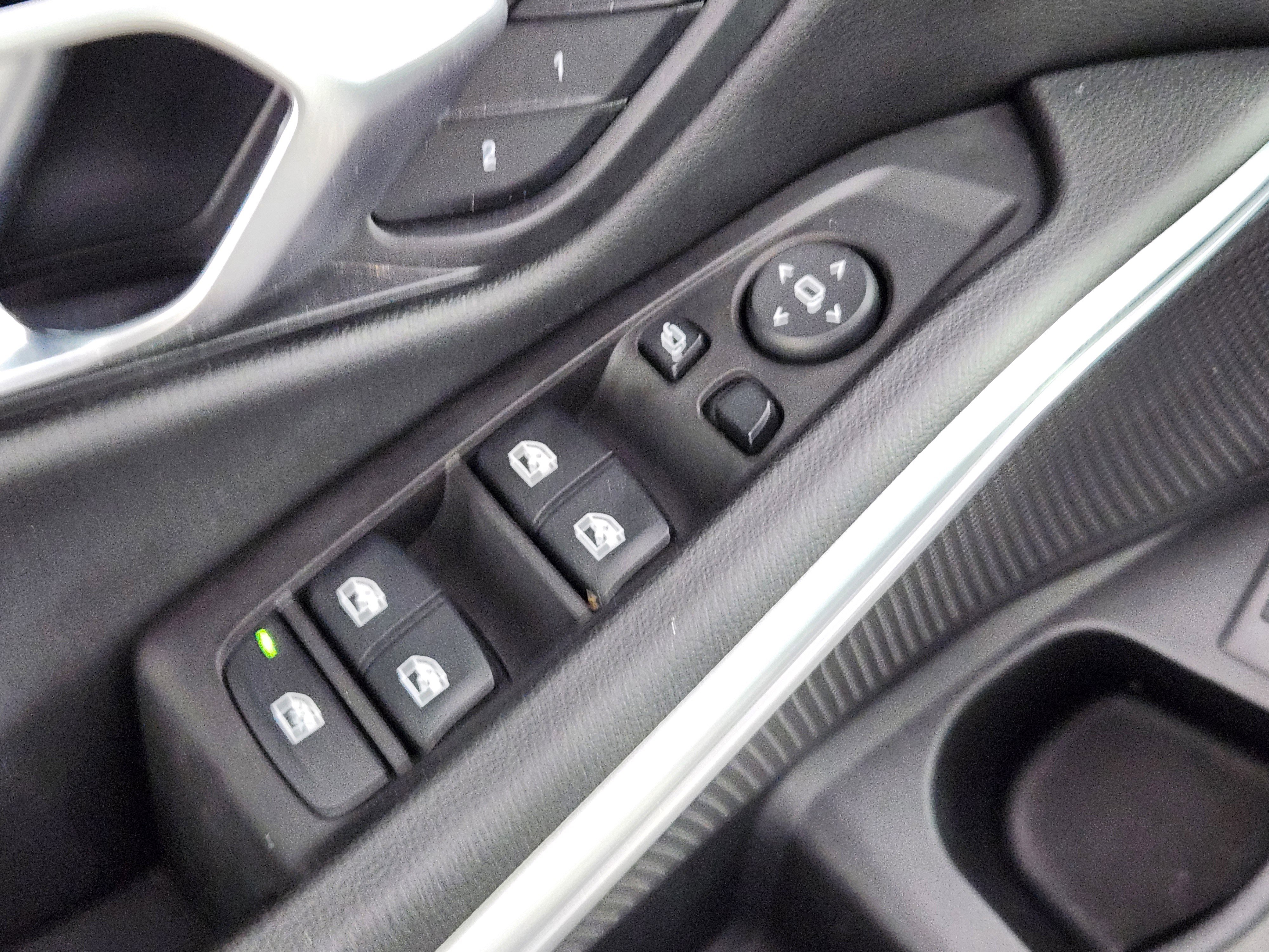 Used 2023 BMW 330i xDrive Sedan image 17