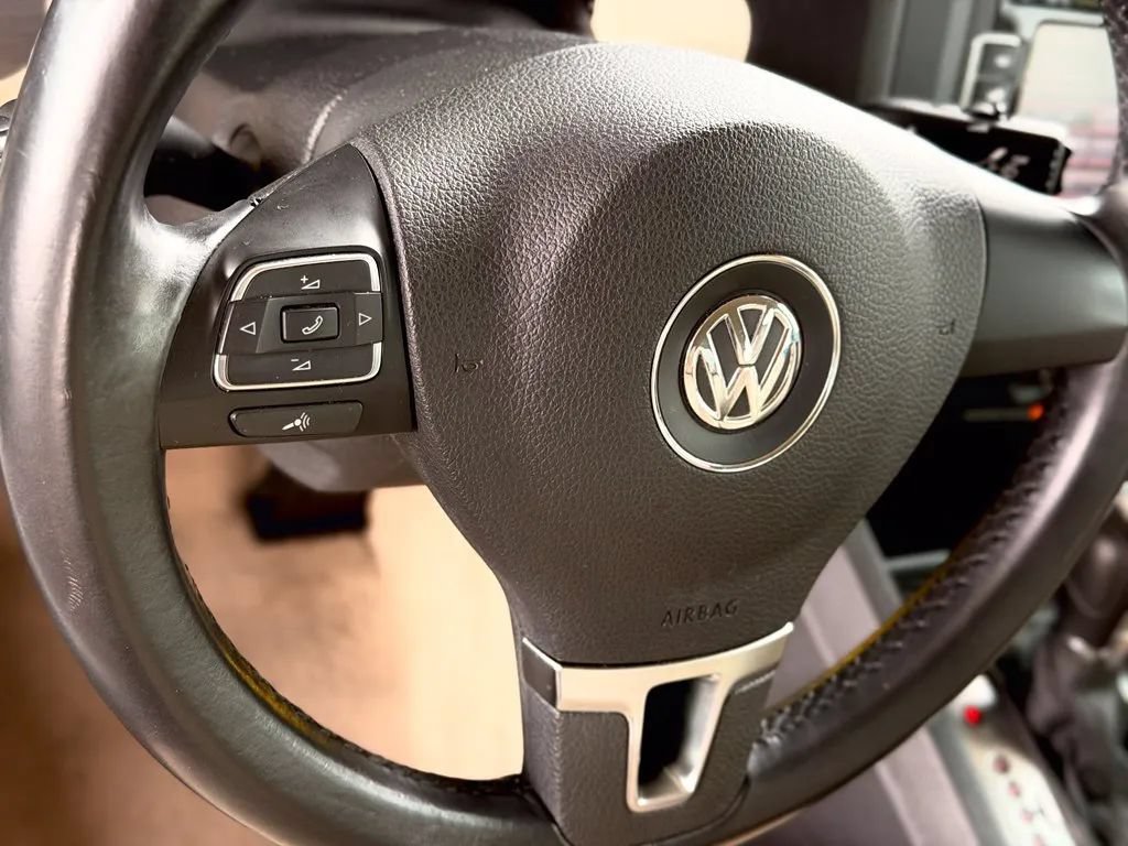 Used 2014 Volkswagen Jetta TDI FWD image 36