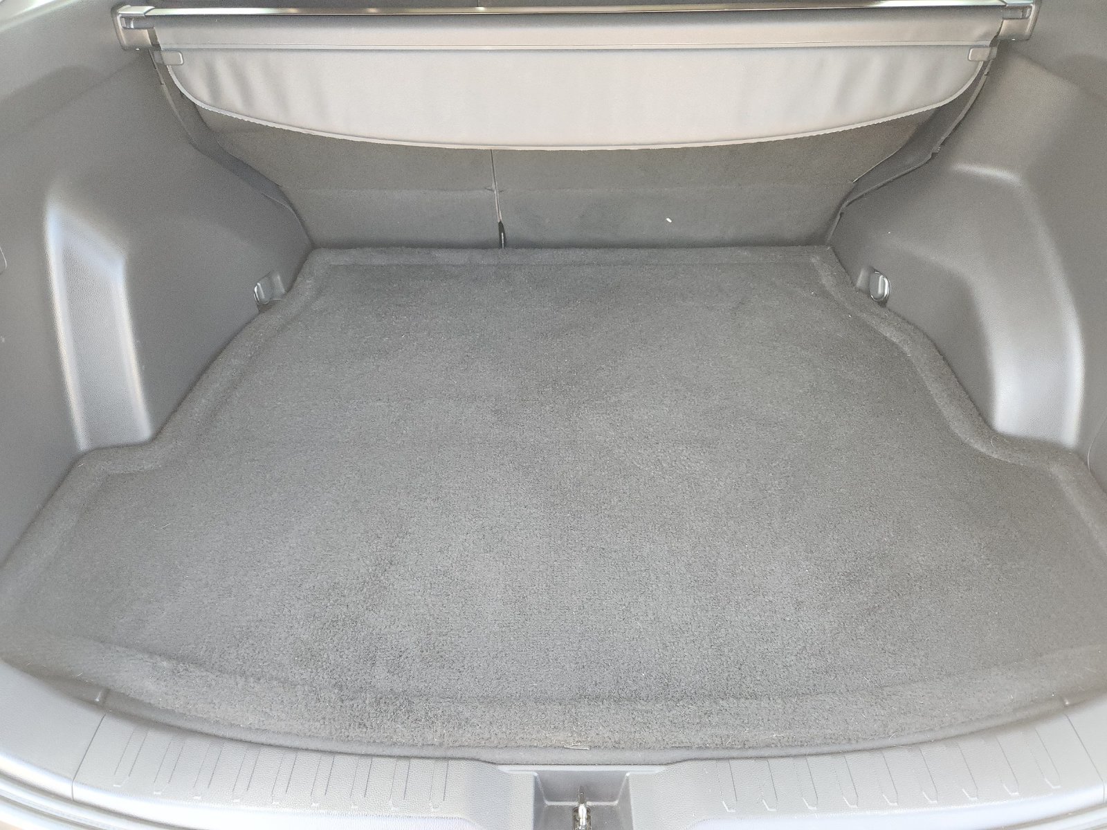 Used 2020 Toyota RAV4 XLE AWD/4WD image 35