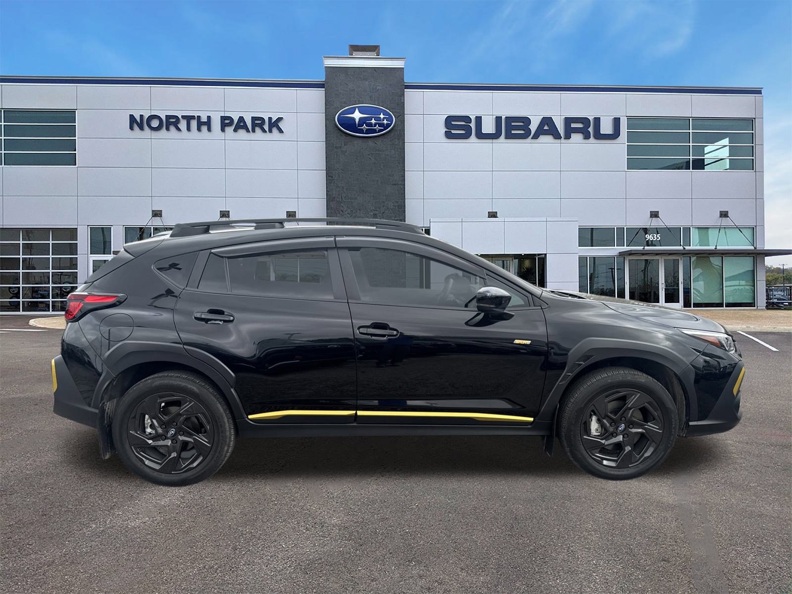 Used 2025 Subaru Crosstrek 2.5i Sport w/ Crosstrek Mirror Package image 2