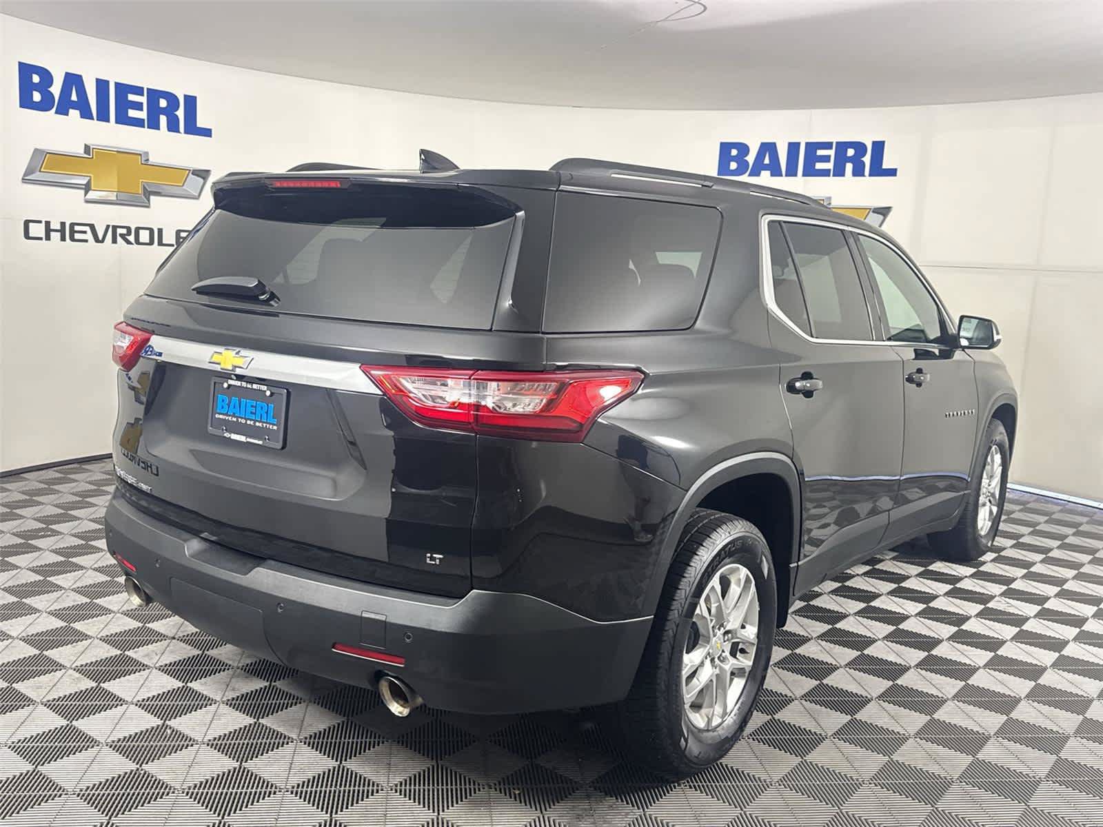 Used 2021 Chevrolet Traverse LT AWD/4WD image 5