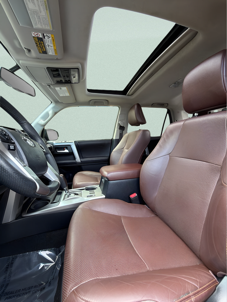 Used 2017 Toyota 4Runner Limited AWD/4WD image 9