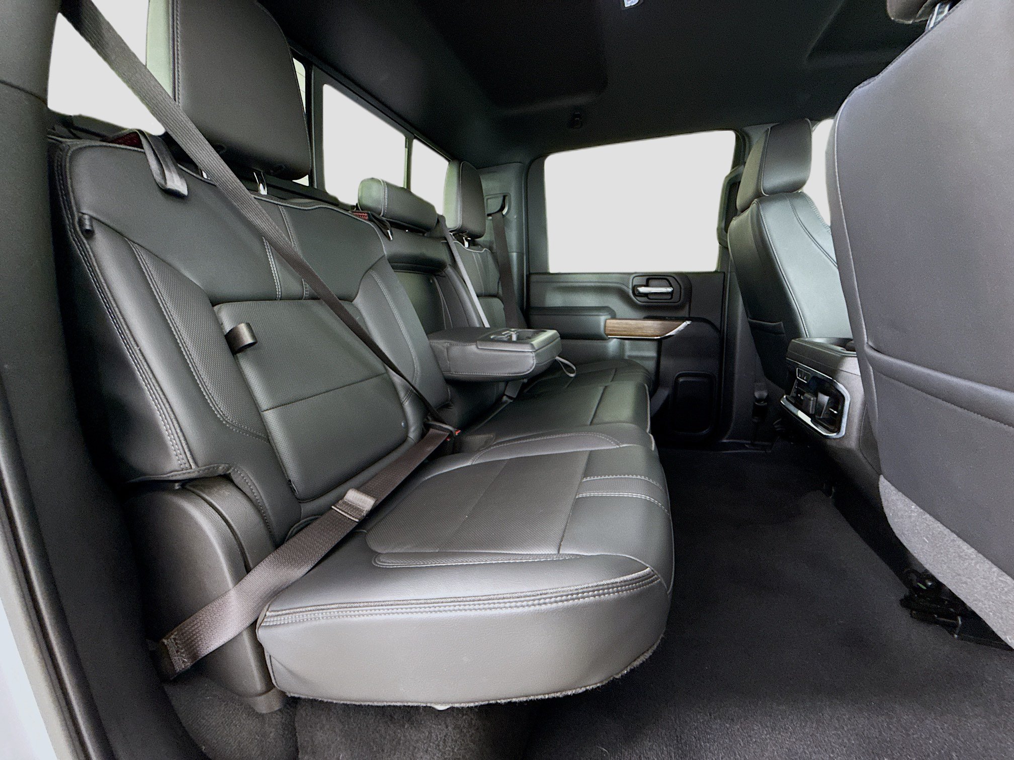 Used 2023 Chevrolet Silverado 3500 High Country AWD/4WD image 30