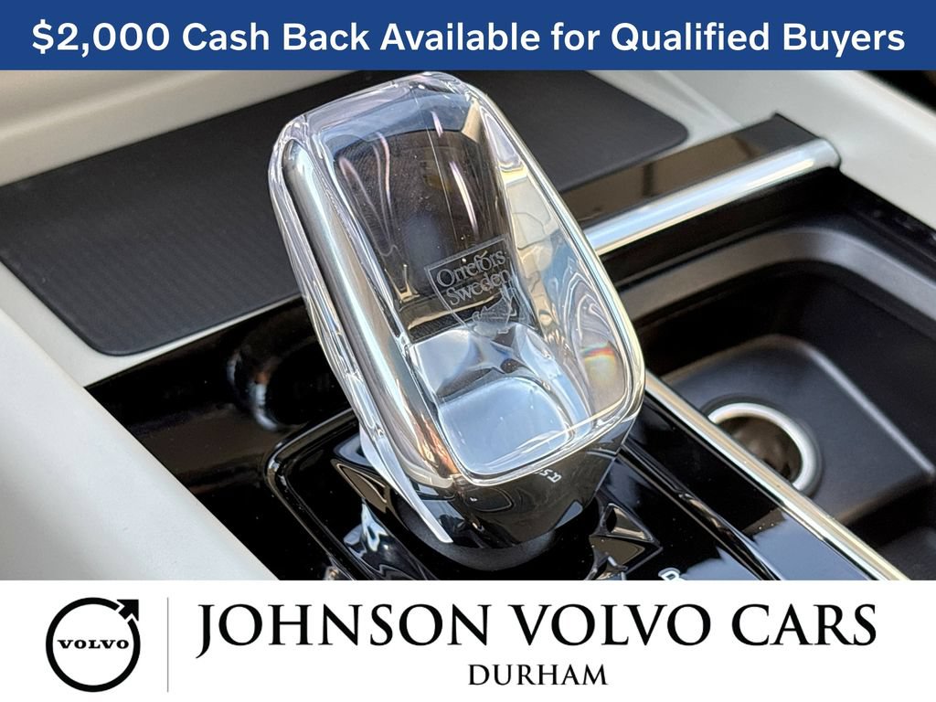New 2026 Volvo XC60 T8 Ultra w/ Protection Package Premier AWD/4WD image 23
