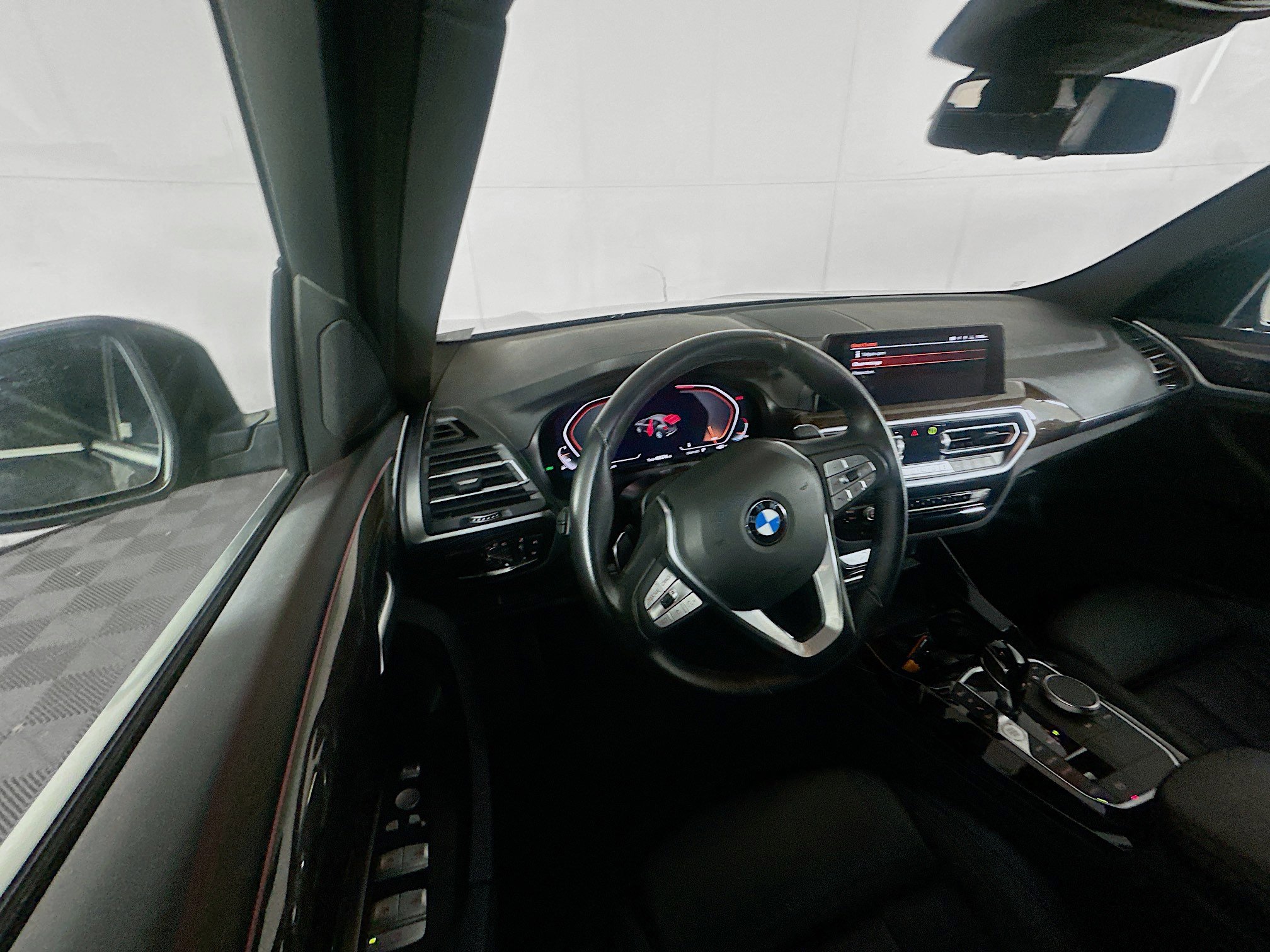 Used 2024 BMW X3 sDrive30i w/ Convenience Package image 18