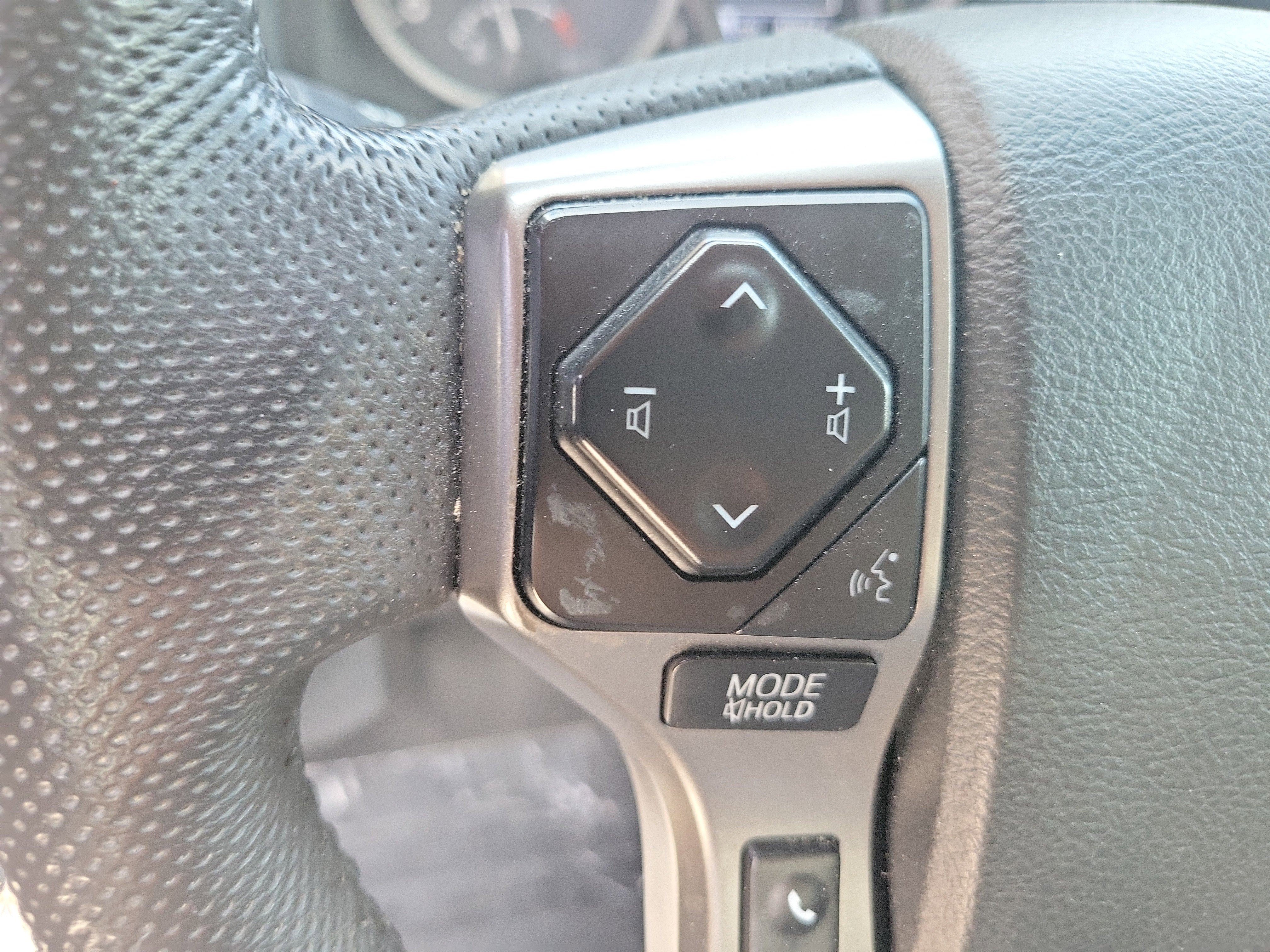 Used 2023 Toyota Tacoma SR5 AWD/4WD image 27