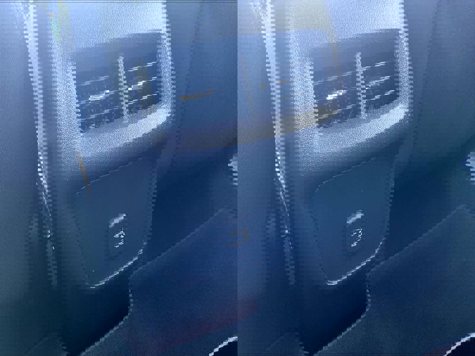 Used 2023 Chevrolet Equinox LT image 26