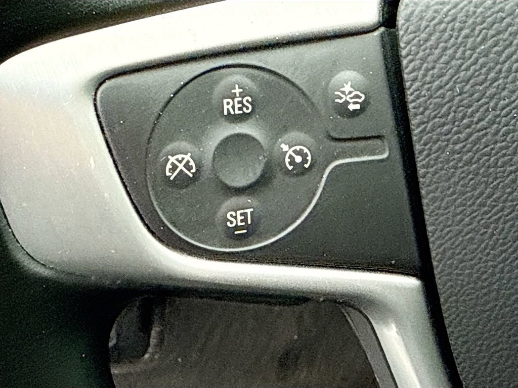 Used 2023 GMC Acadia SLT image 11