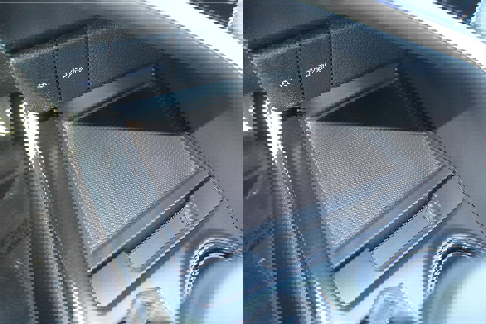 Used 2020 Toyota Camry LE image 32