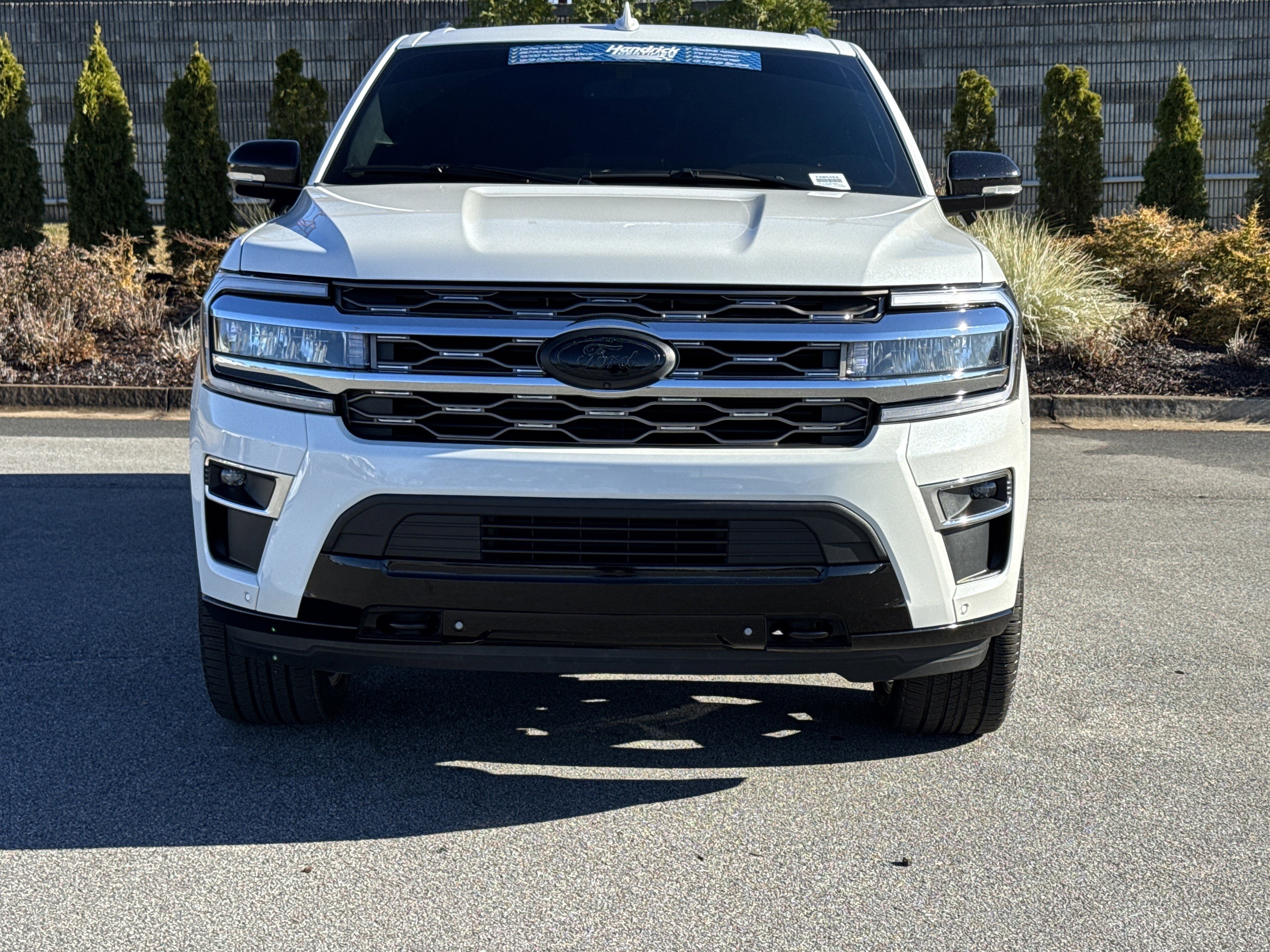 Used 2024 Ford Expedition Max King Ranch image 3