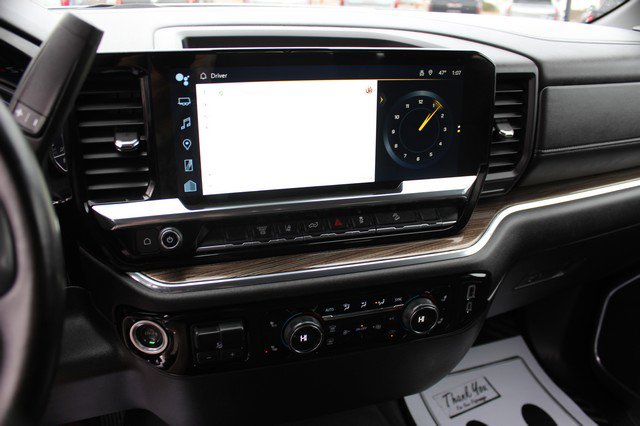 Used 2024 Chevrolet Silverado 2500 LT w/ Convenience Package image 11