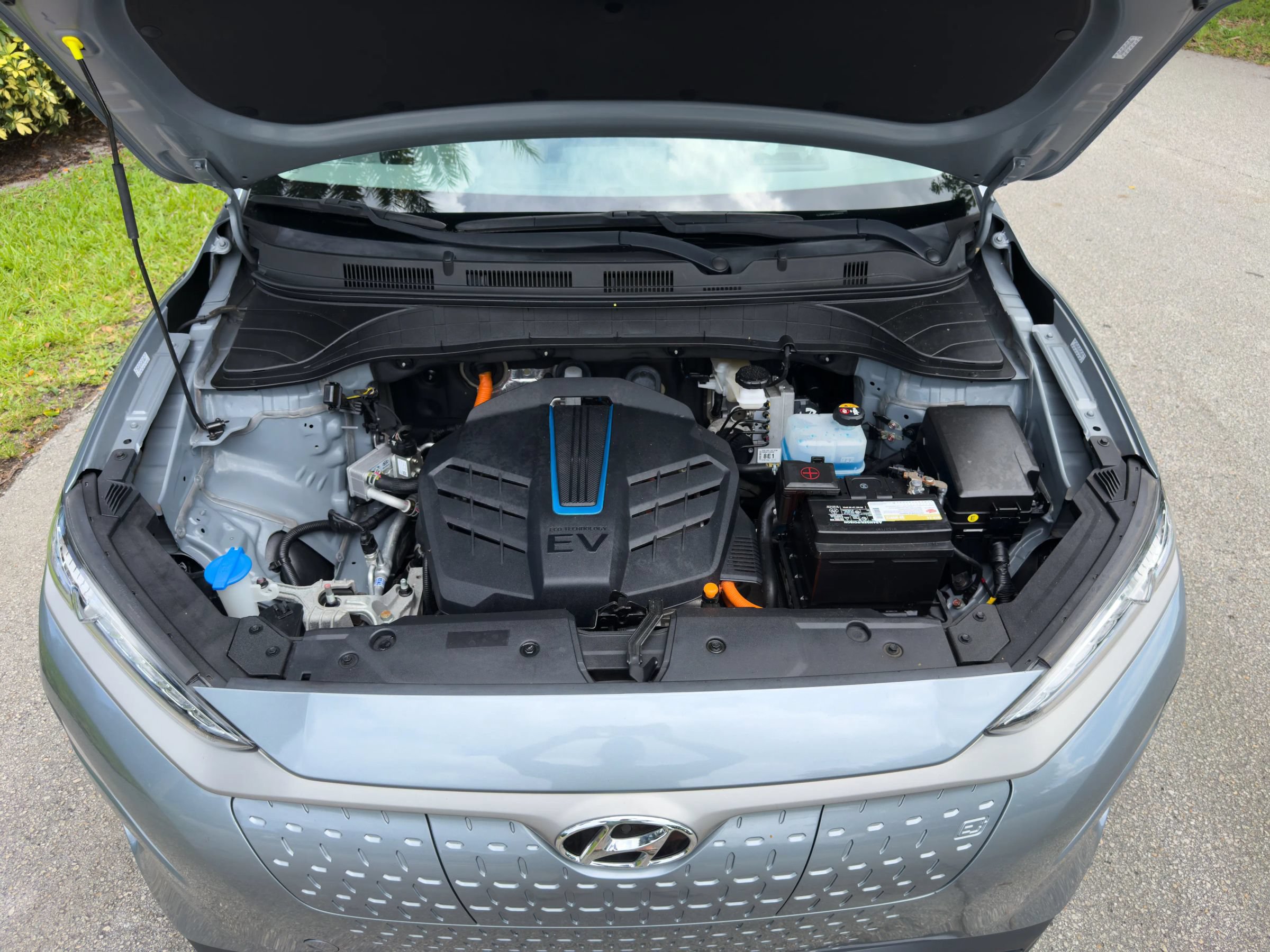 Used 2021 Hyundai Kona Ultimate w/ Cargo Package FWD image 84