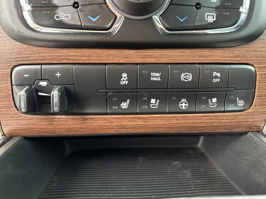 Used 2015 RAM 2500 Laramie w/ Convenience Group image 46