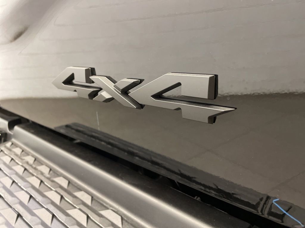 New 2026 RAM 2500 Limited AWD/4WD image 5