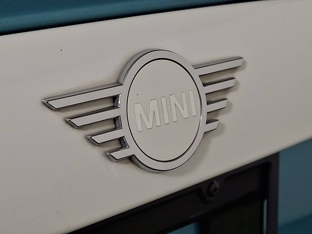 Used 2024 MINI Cooper S w/ Seaside Edition FWD image 30