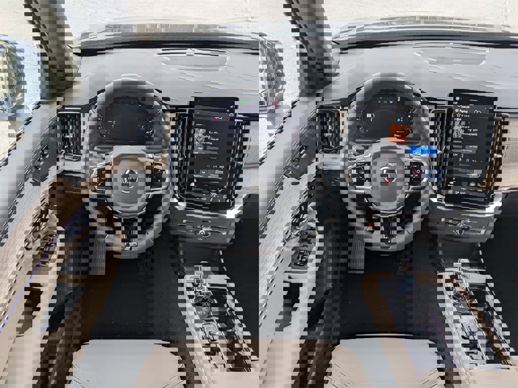 New 2026 Volvo XC90 B6 Plus image 21