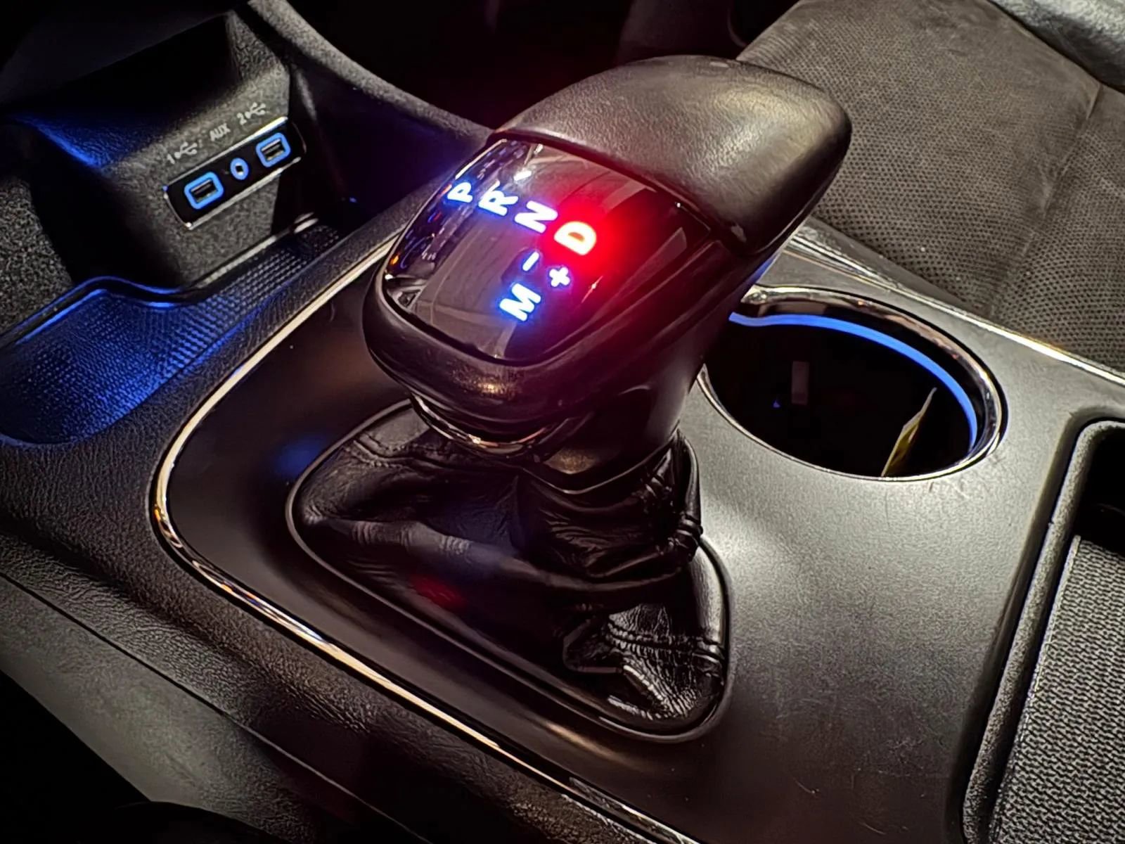 Used 2020 Dodge Durango GT image 39