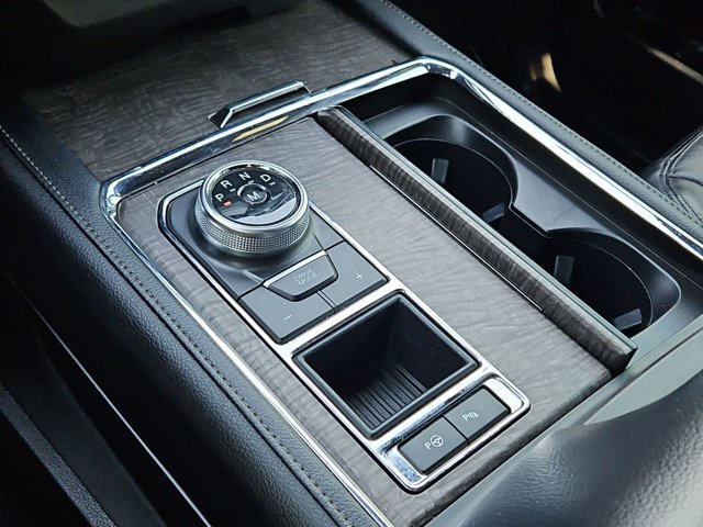 Used 2019 Ford Expedition Limited w/ Texas Edition Package image 12