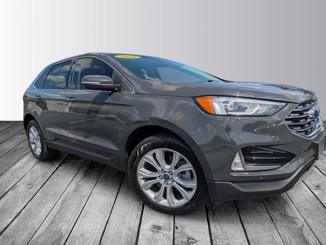 Used 2021 Ford Edge Titanium w/ Cargo Accessory Package FWD image 3