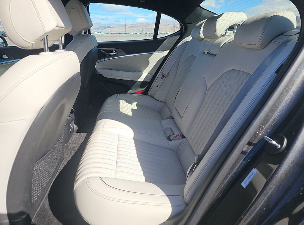 Used 2026 Genesis G70 3.3T Sport Prestige AWD/4WD image 7