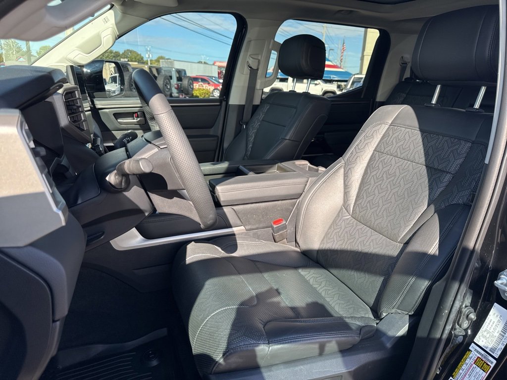 Used 2023 Toyota Tundra Limited image 34