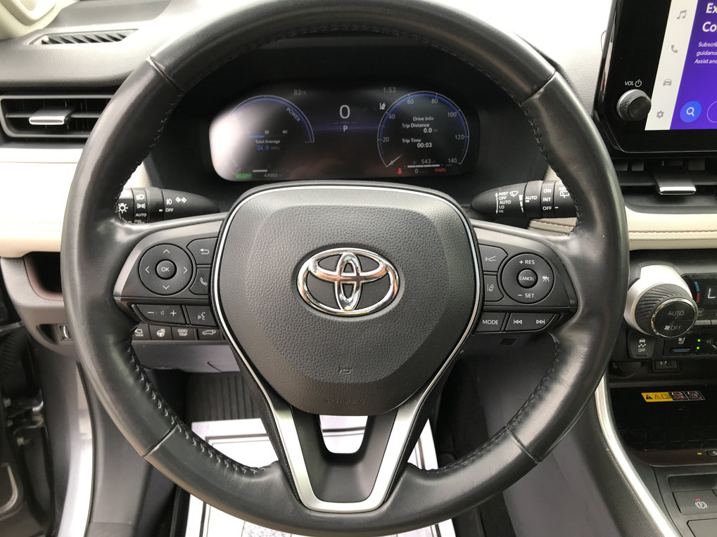 Certified 2024 Toyota RAV4 Limited w/ Advanced Technology Package AWD/4WD image 18