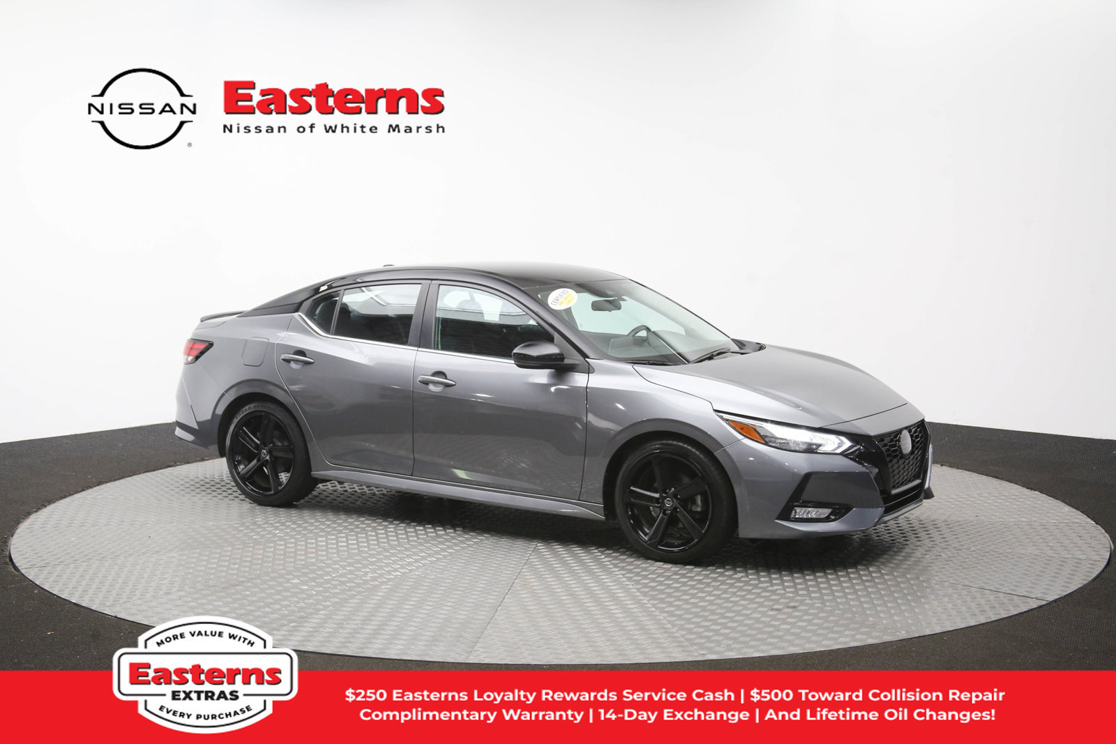 Used 2023 Nissan Sentra SR w/ Midnight Edition Package FWD image 45