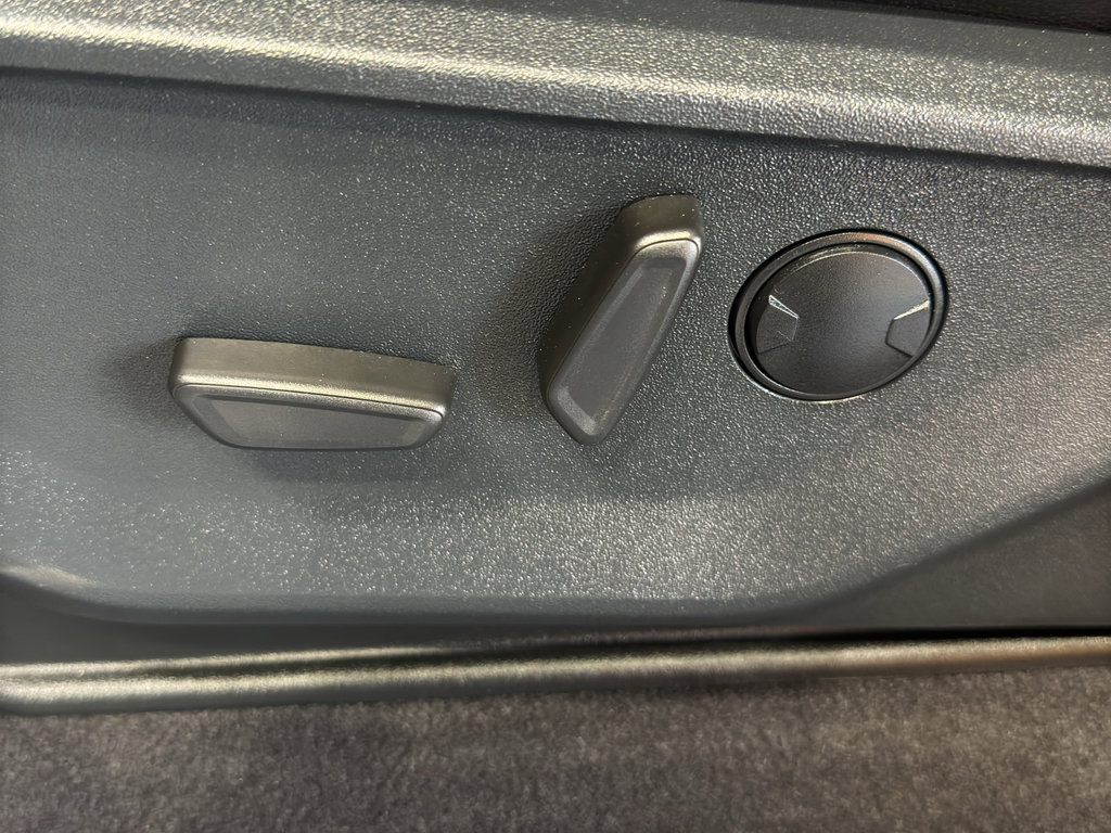 Used 2025 Ford F150 Tremor AWD/4WD image 16