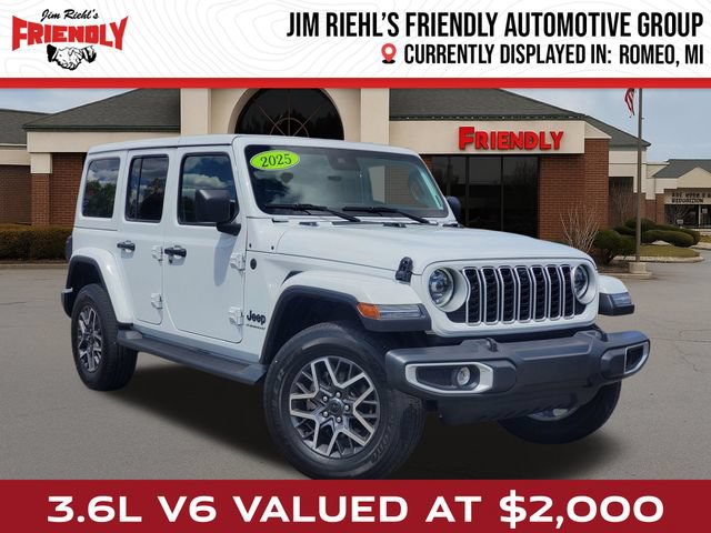 Used 2025 Jeep Wrangler Unlimited Sahara w/ Technology Group AWD/4WD image 1