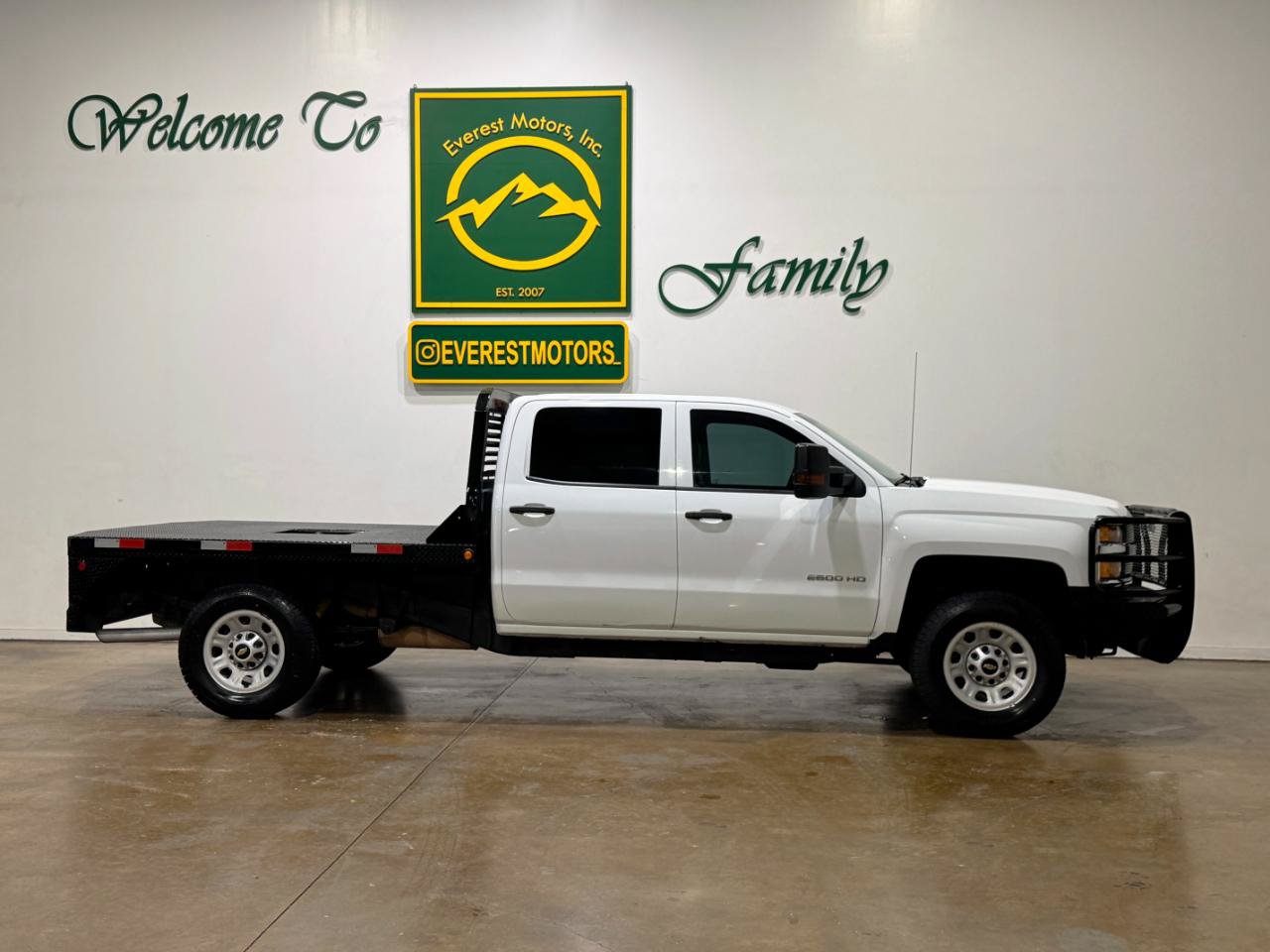 Used 2019 Chevrolet Silverado 2500 W/T w/ WT Convenience Package AWD/4WD image 8