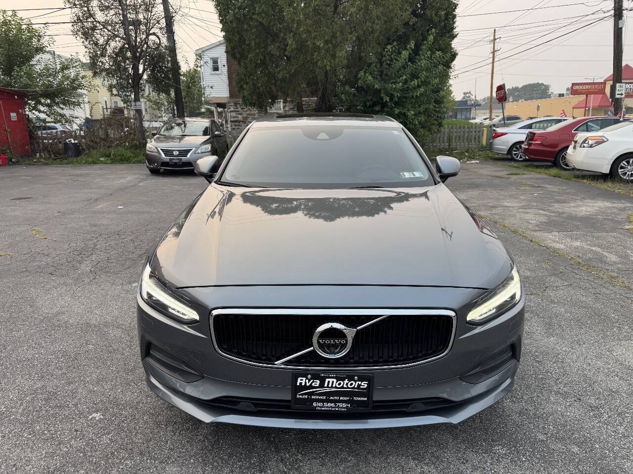 Used 2019 Volvo S90 T6 Momentum AWD/4WD image 3