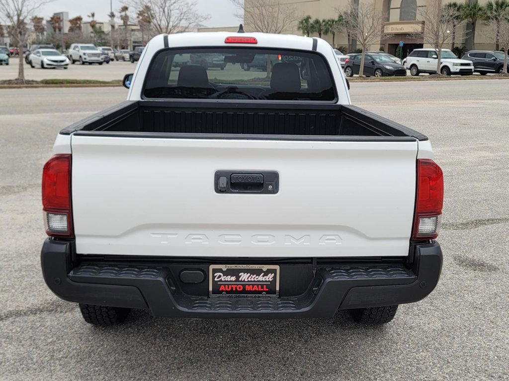 Used 2020 Toyota Tacoma SR image 3