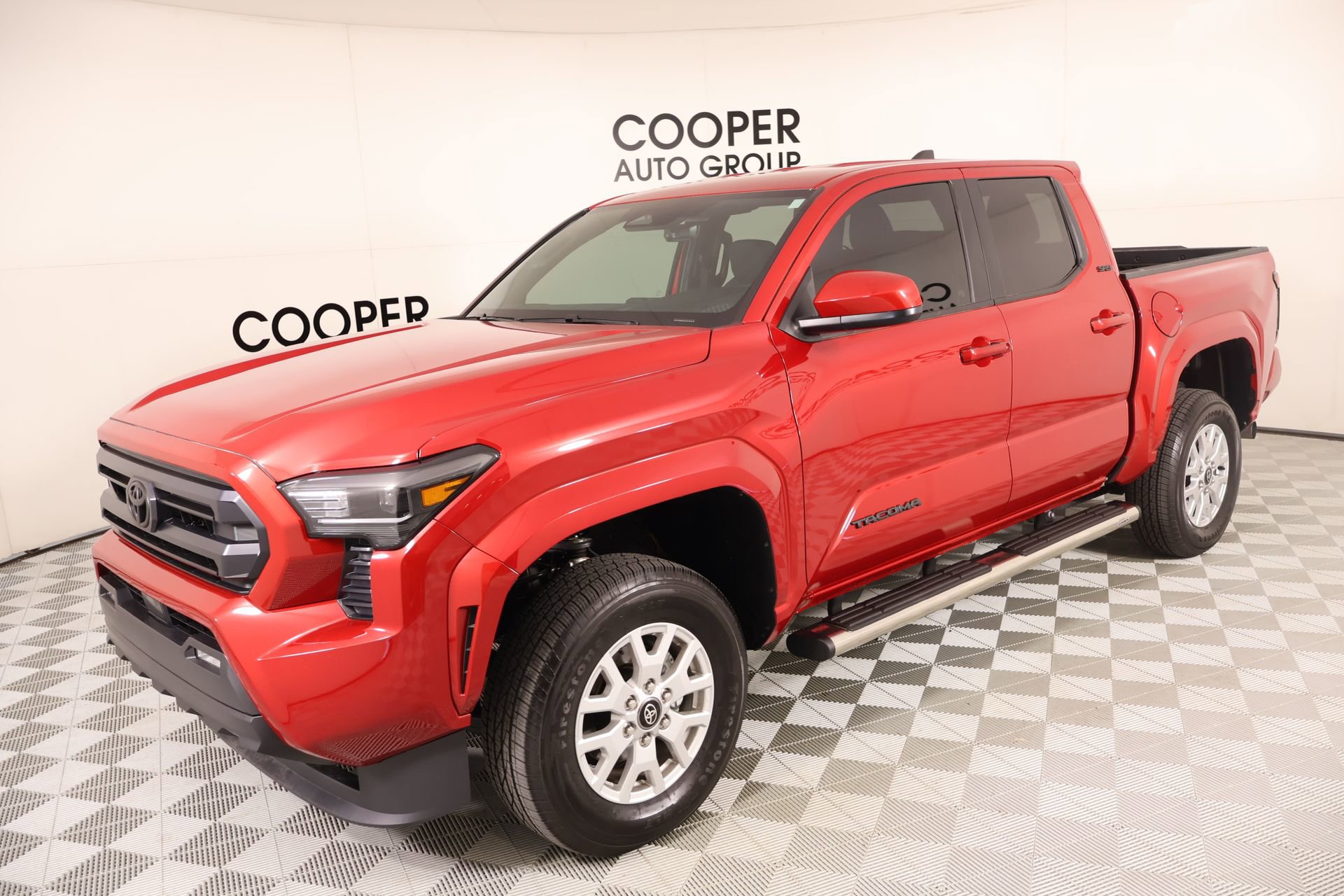 Used 2025 Toyota Tacoma SR5 RWD image 9