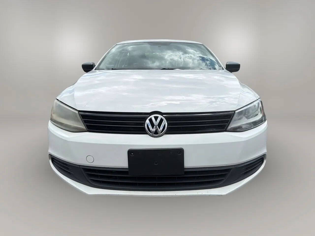 Used 2014 Volkswagen Jetta S FWD image 2