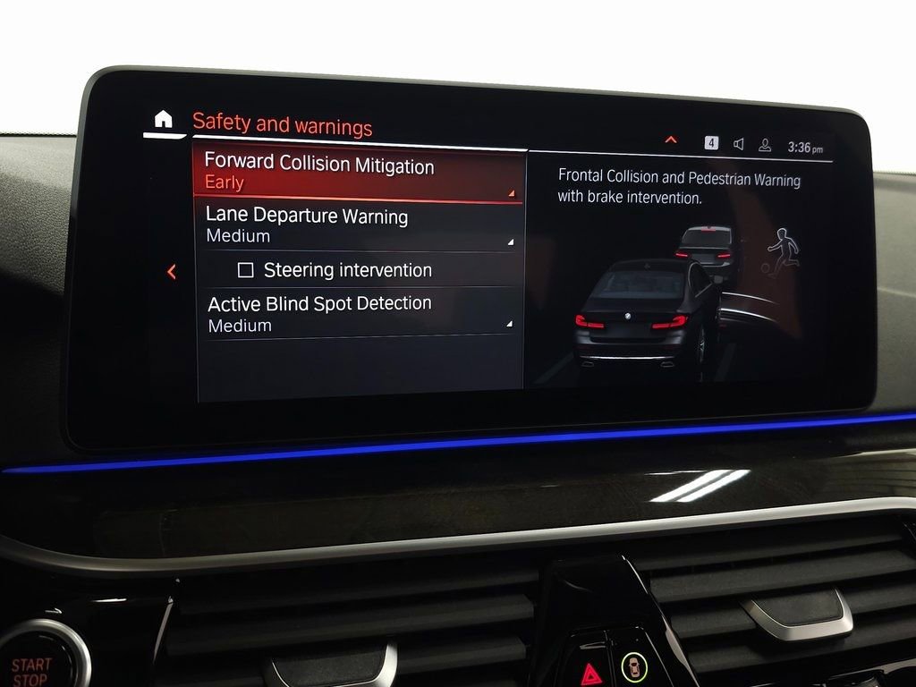 Used 2023 BMW 530i xDrive w/ Premium Package image 26